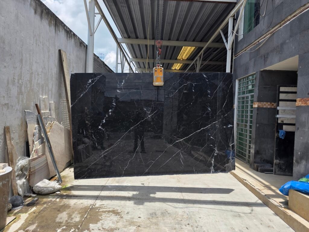 Mármol Negro Querétaro